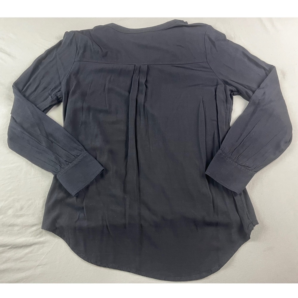 Rock & Republic Womens Large Surplice Lattice Neck Wrap Blouse Mineral Black - Picture 2 of 8